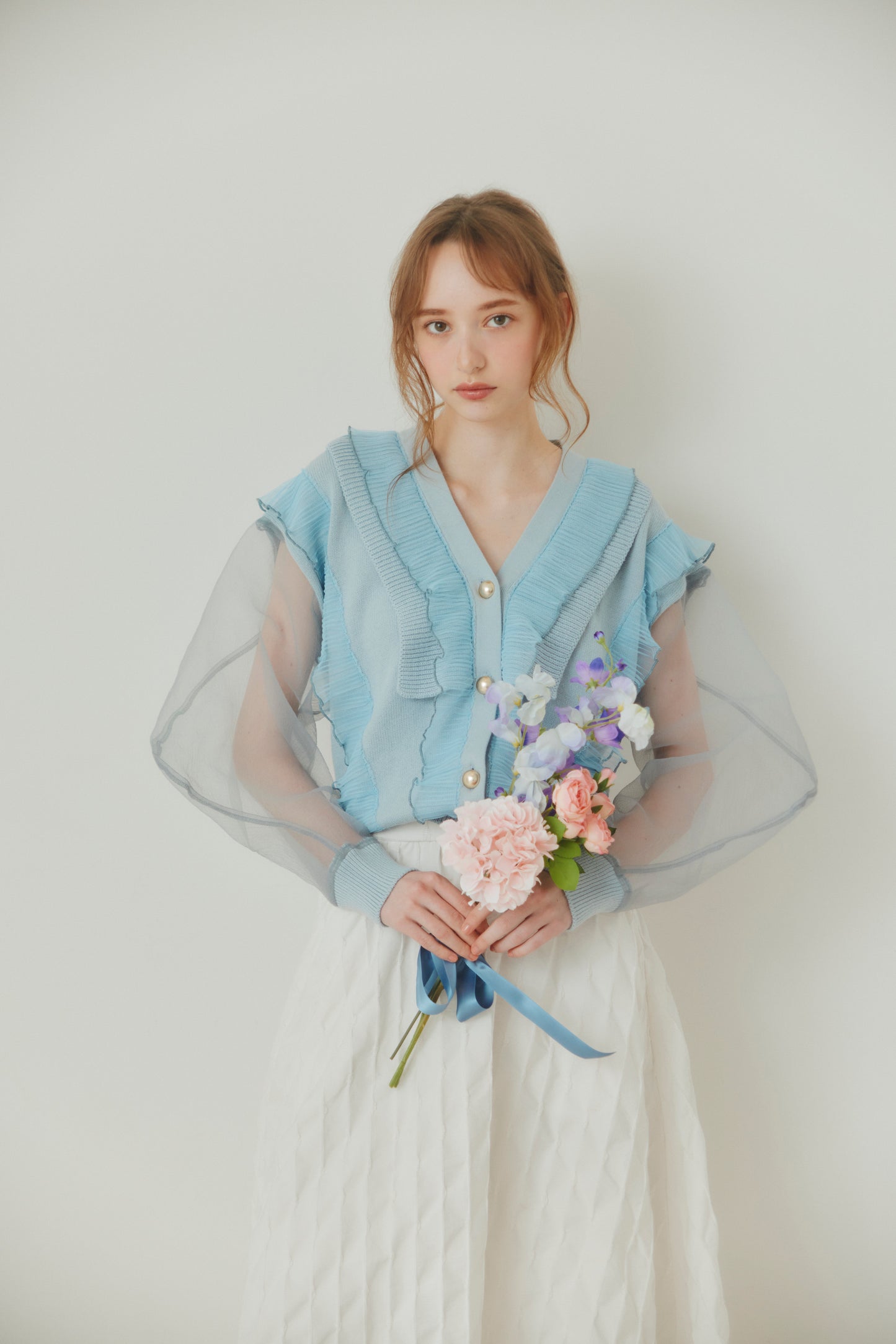 Veil Frill Cardigan