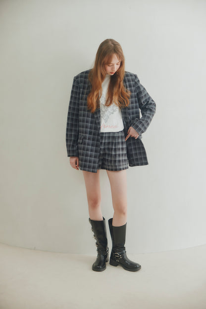 Check Short Pants