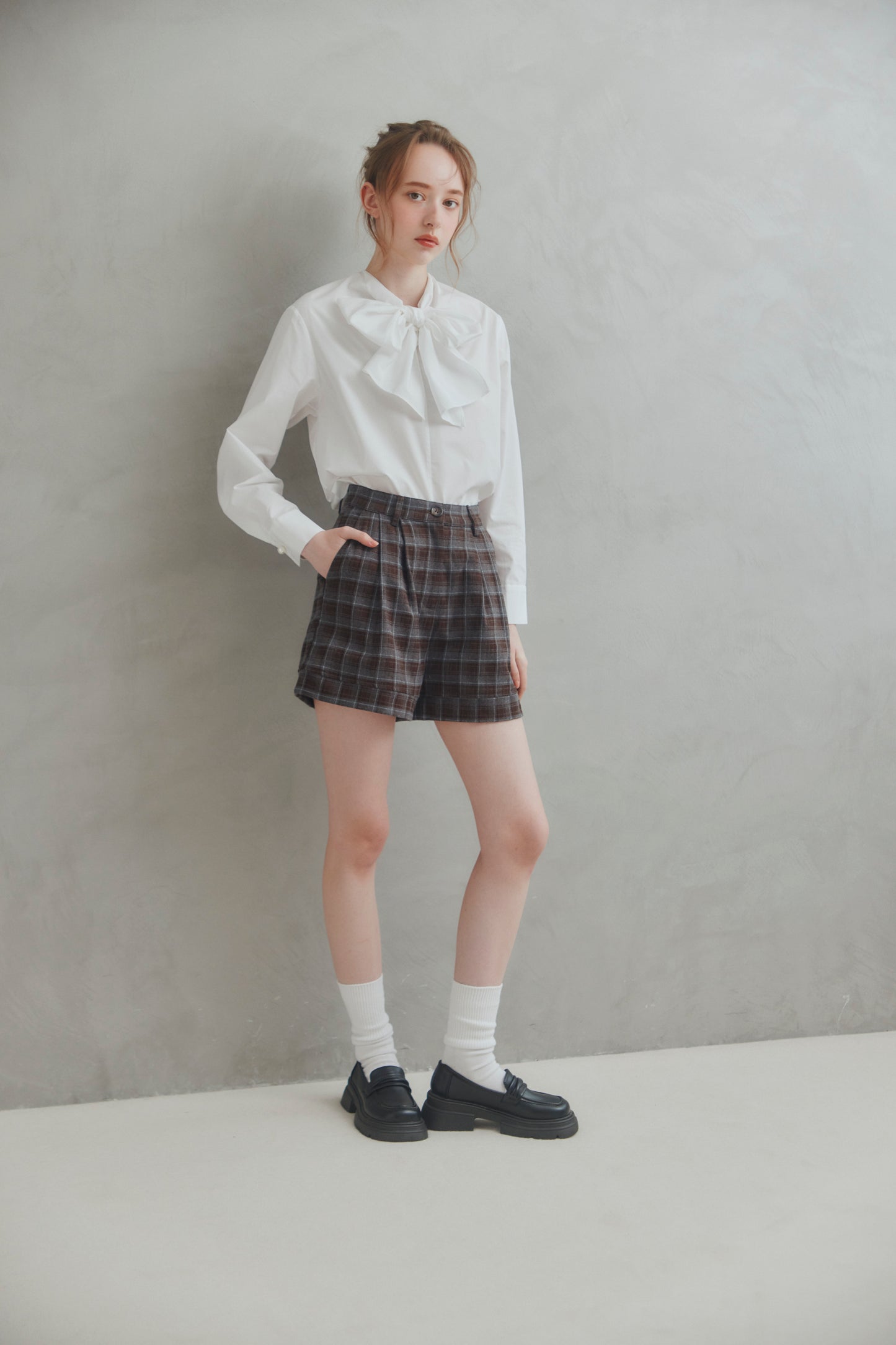 Check Short Pants