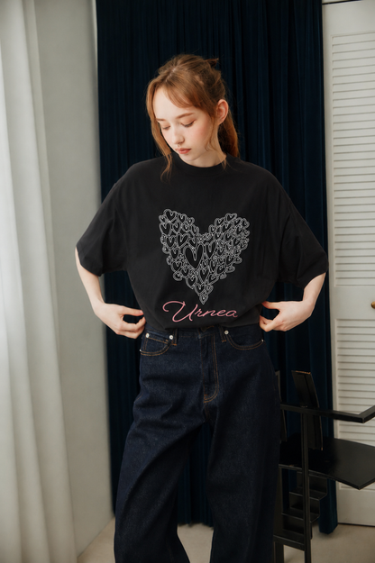 Trace Heart Tee